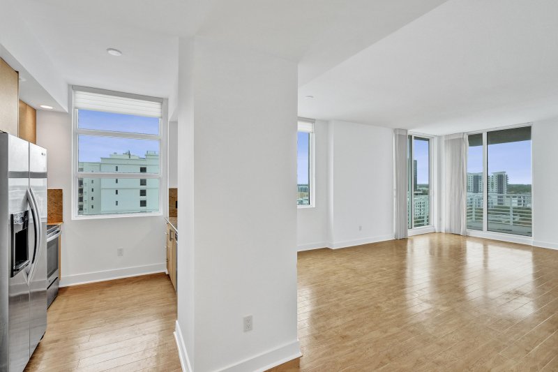 Condo for sale at Strada 315 1201