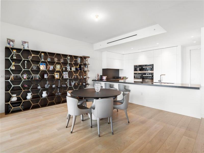 Comprar apartamento en Palazzo Della Luna 6882