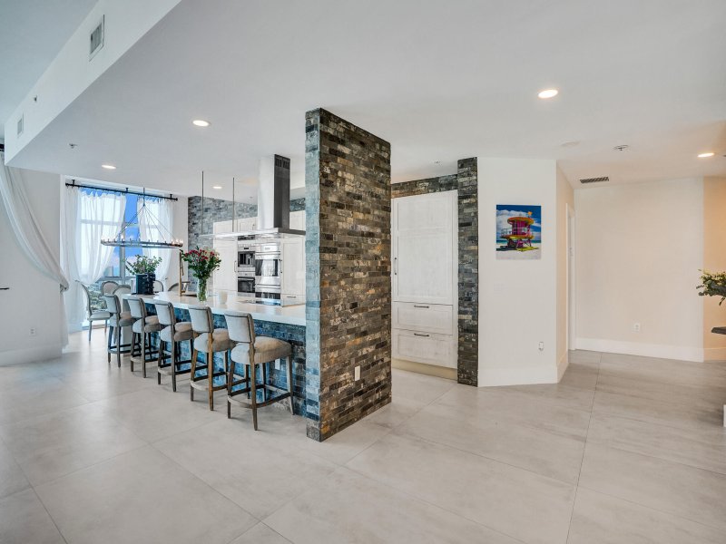 Apartment for rent at Marina Palms Yacht Club