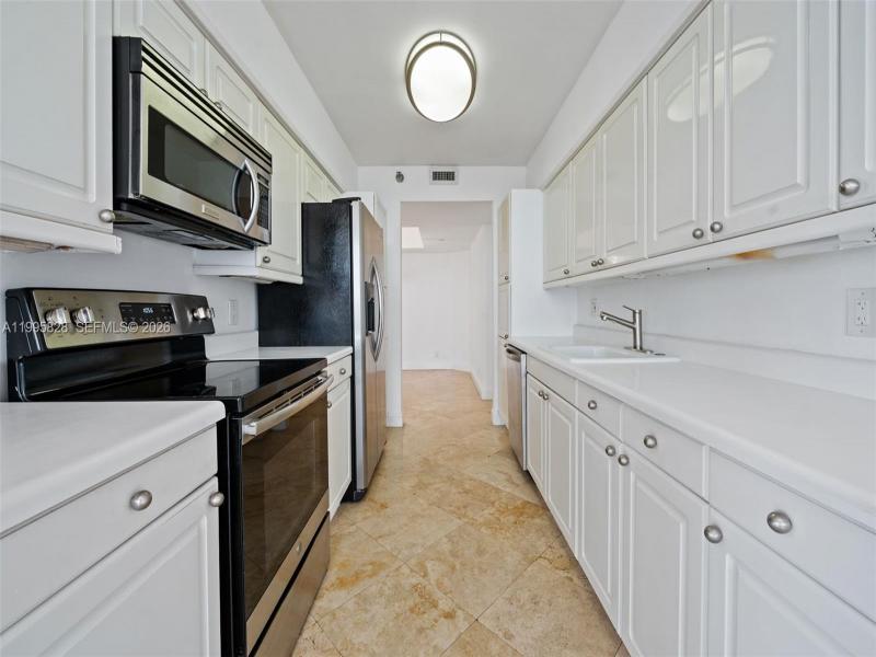 Condo for sale at Harborside 1807