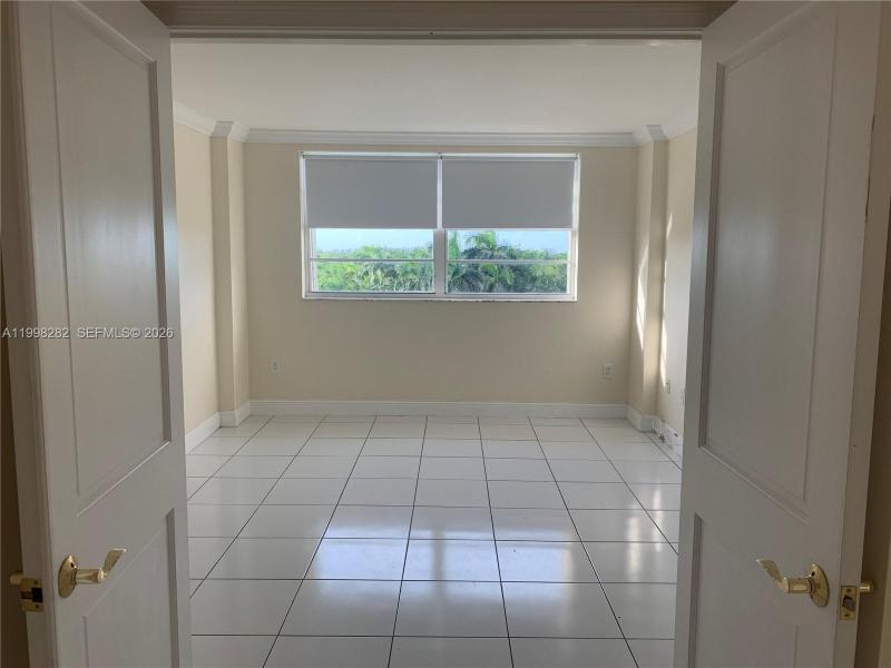 Comprar apartamento en Commodore Club East 512