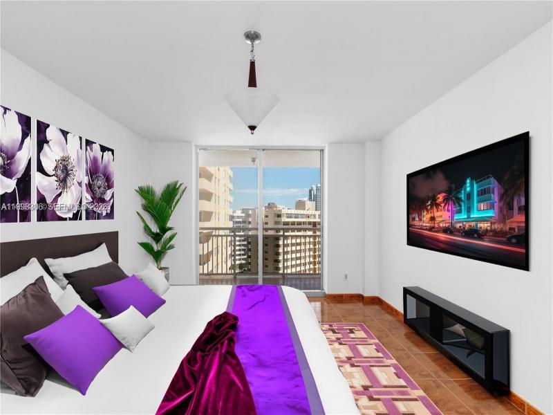 Condo for sale at Plaza Towers South 1103