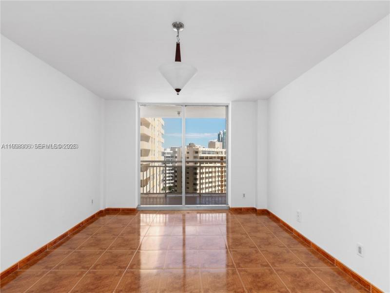 Condo for sale at Plaza Towers South 1103