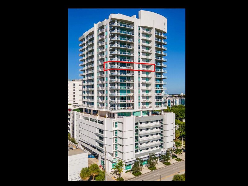Condo for sale at Strada 315 1506