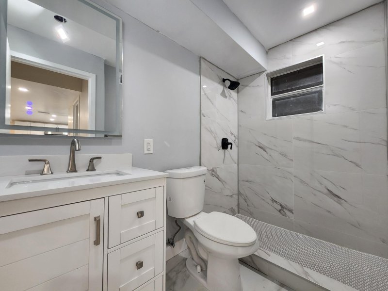 Condo for sale at Icon Brickell Viceroy 204a