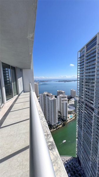 Apartment for rent at Icon Brickell Tower I 4913