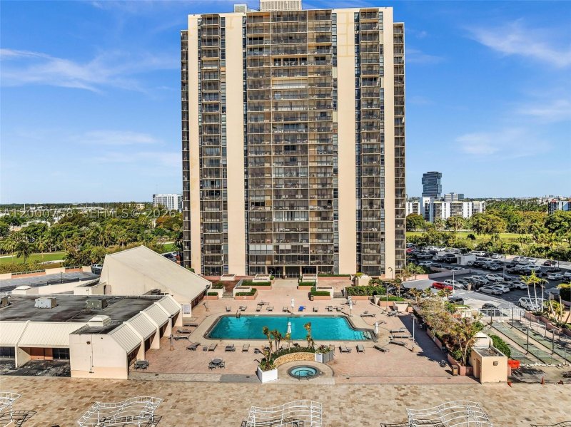 Comprar apartamento en Coronado I TH10