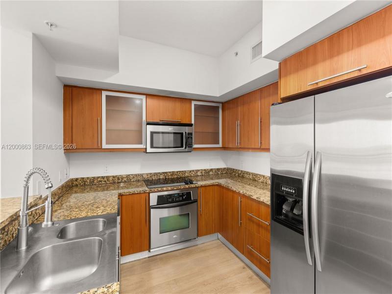 Comprar apartamento en Puerta De Palmas PH01