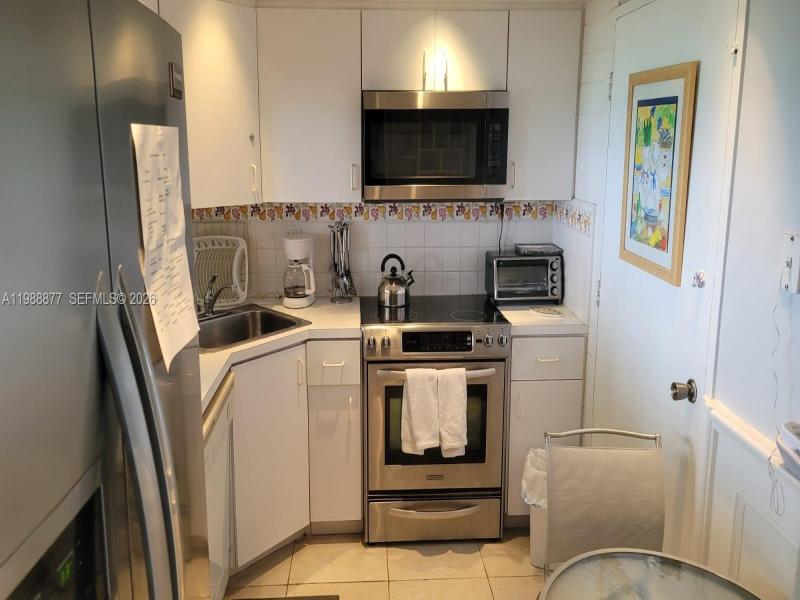 Condo for sale at Pavilion 1110