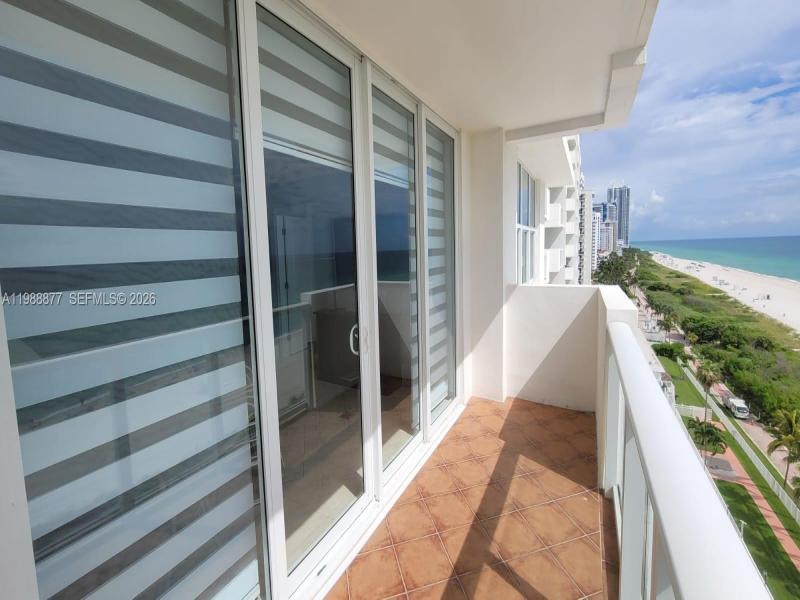 Condo for sale at Pavilion 1110