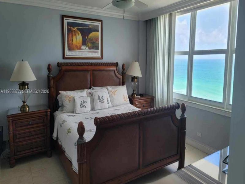 Condo for sale at Pavilion 1110