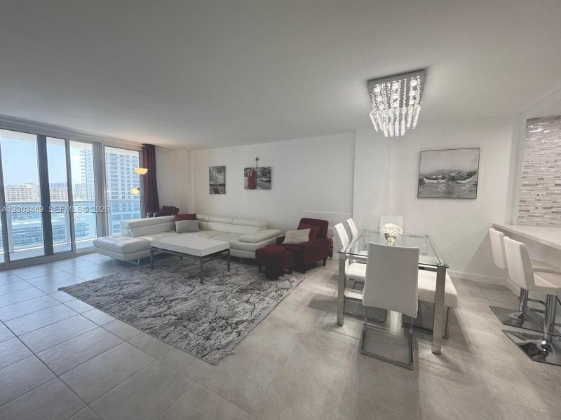 Condo for sale at Hallmark of Hollywood 1710