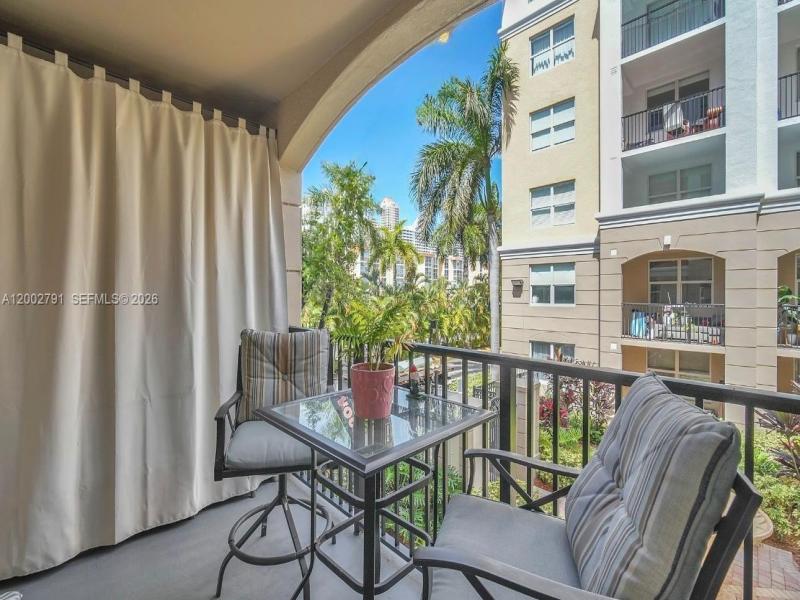 Condo for sale at Porto Bellagio 3204