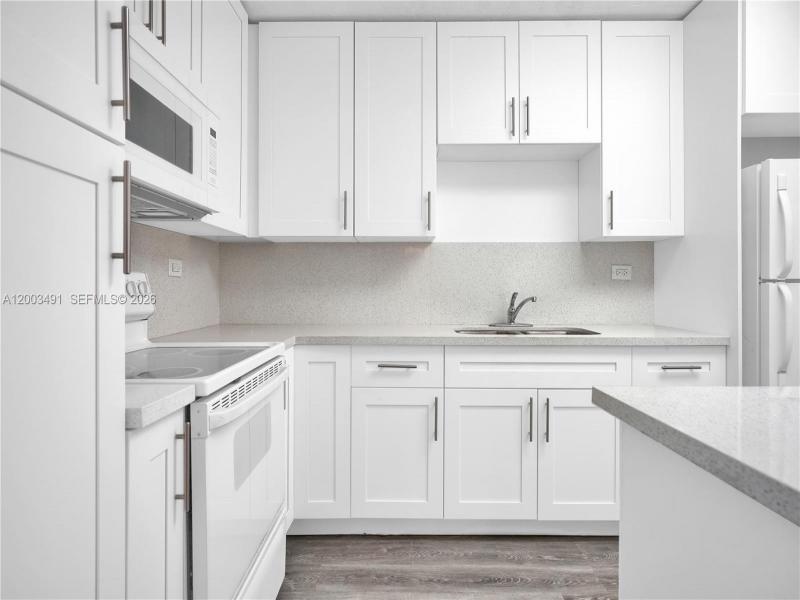 Property photo # 6