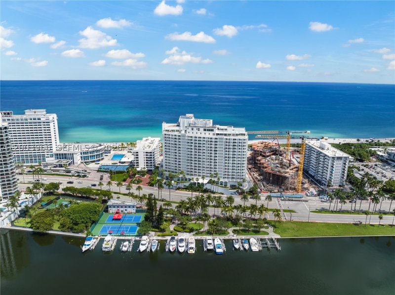 Carriage House Miami Beach Apt #611