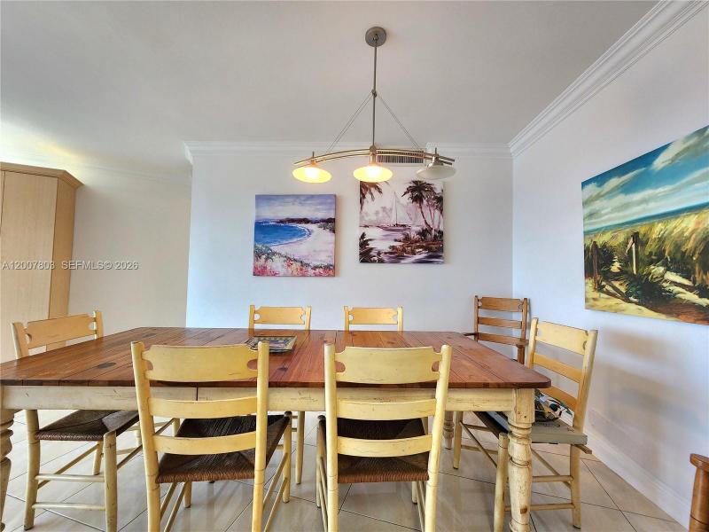 Apartment for rent at Alexander Towers 1103