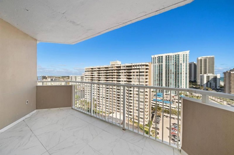 Condo for sale at The Hemispheres 16b