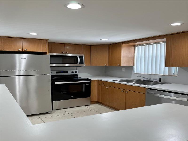 Property photo # 8