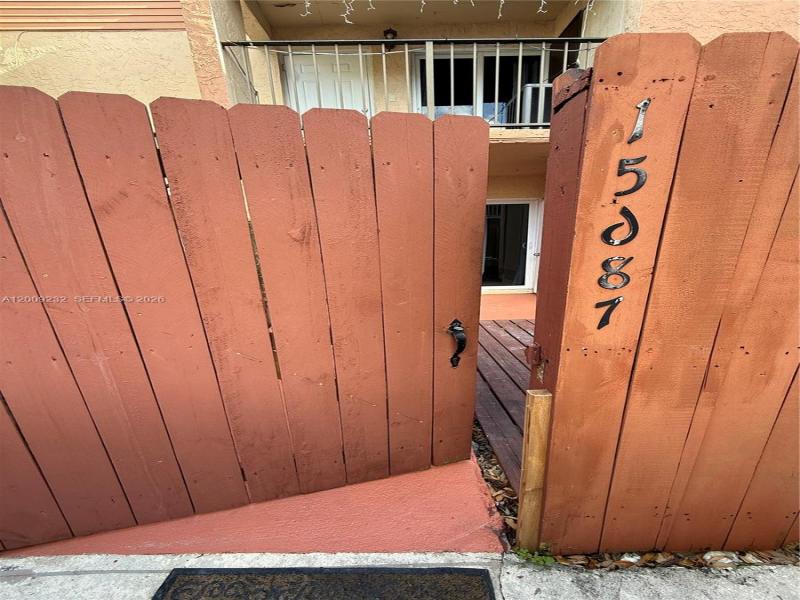 Property photo # 0