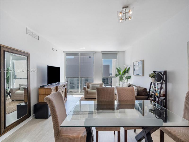 Comprar apartamento en Vizcayne South Tower 3104