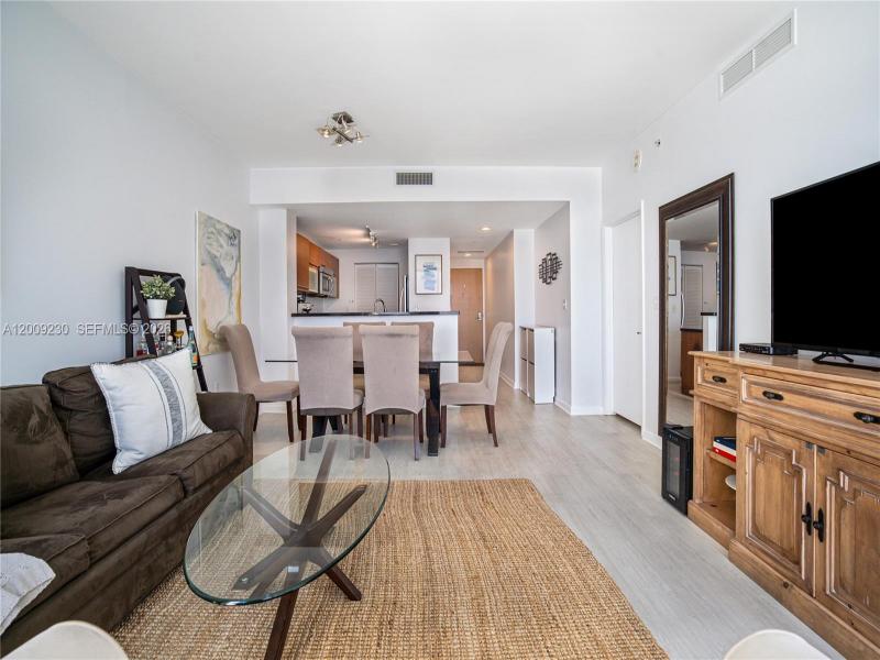 Comprar apartamento en Vizcayne South Tower 3104