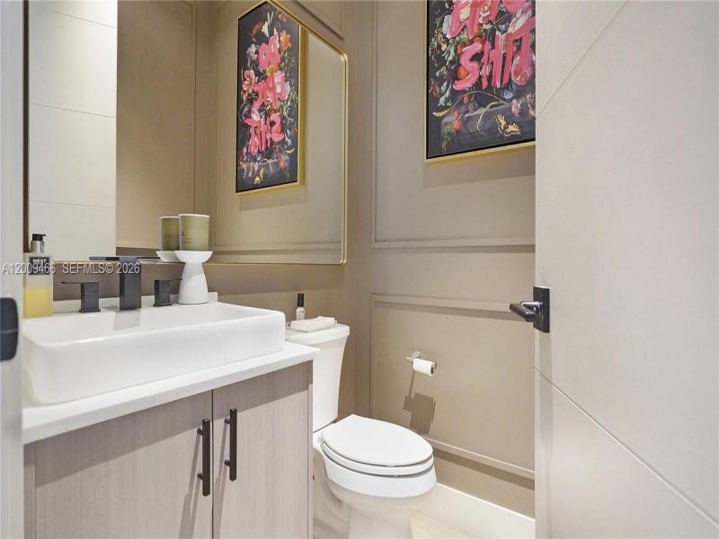 Property photo # 2