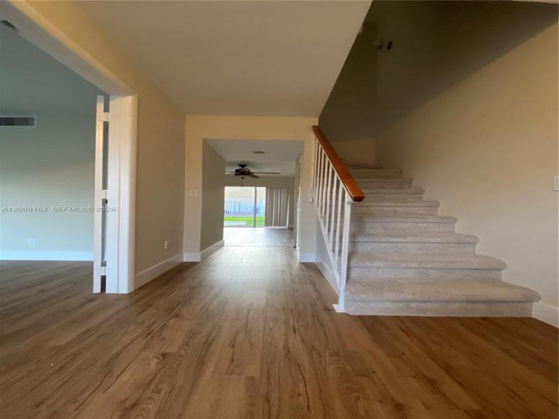 Property photo # 9