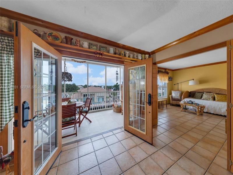 Property photo # 2