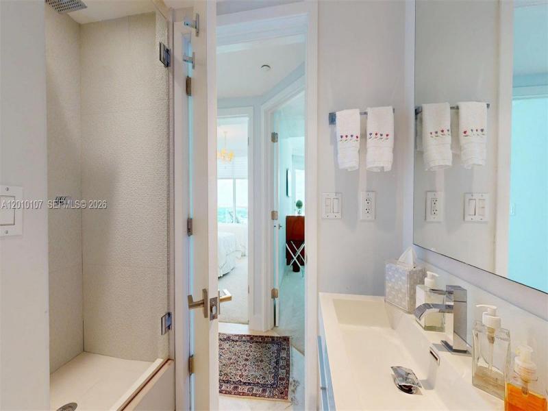Comprar apartamento en Capobella 2206