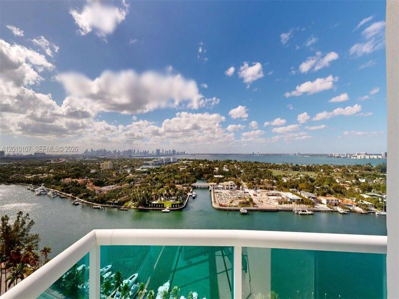 Comprar apartamento en Capobella 2206