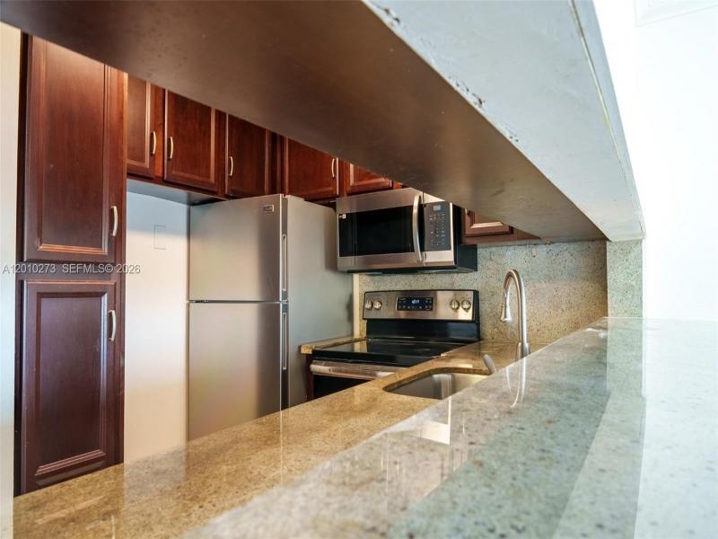 Property photo # 7
