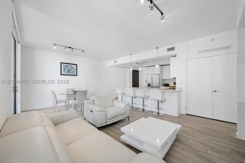 Apartment for rent at Nine at Mary Brickell Village 1514