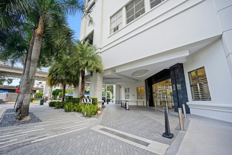 Apartment for rent at Nine at Mary Brickell Village 1514