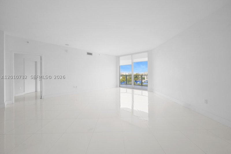 Apartment for rent at Marina Palms Yacht Club 808