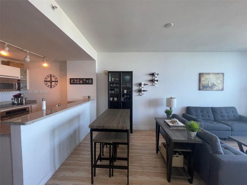 Property photo # 6