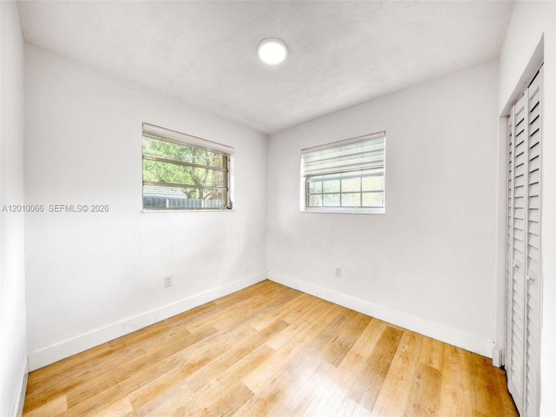 Property photo # 7