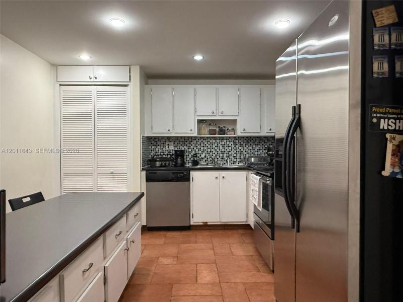 Property photo # 9