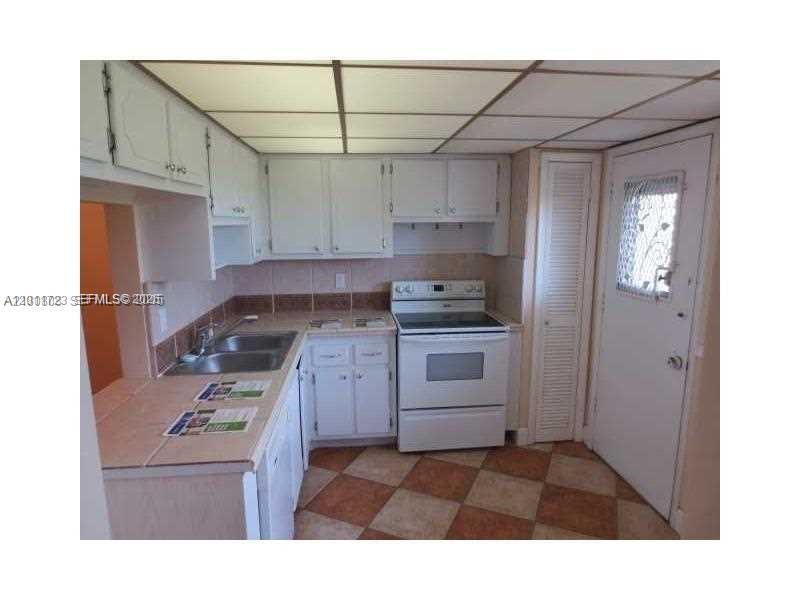 Property photo # 3