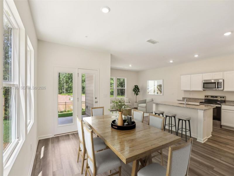 Property photo # 6