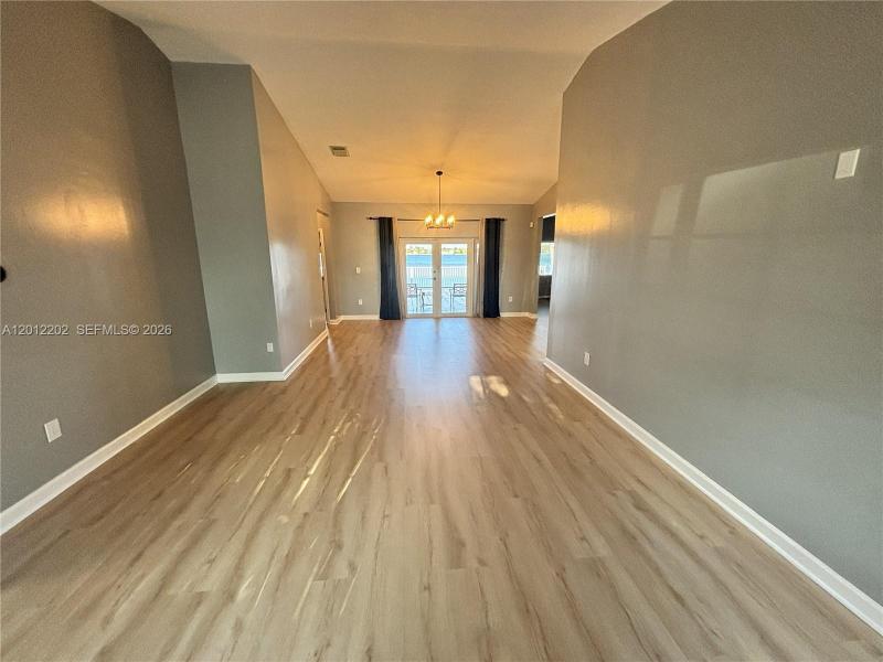Property photo # 6