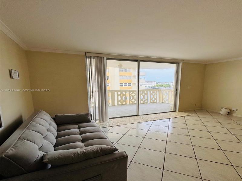 Condo for sale at Imperial Towers 622