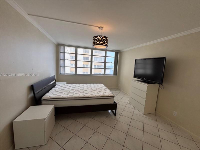 Condo for sale at Imperial Towers 622