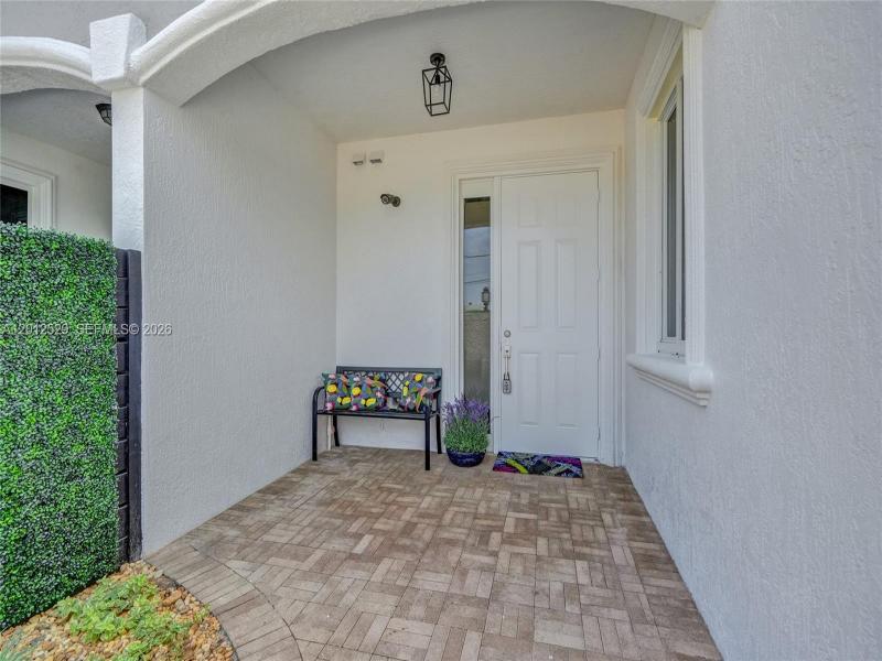 Property photo # 4