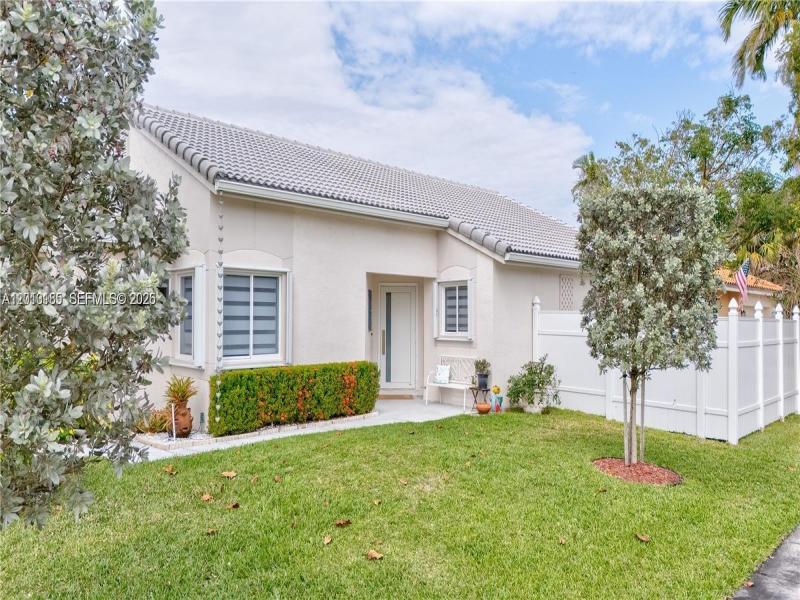 Property photo # 1