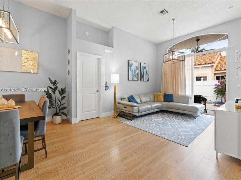 Property photo # 8