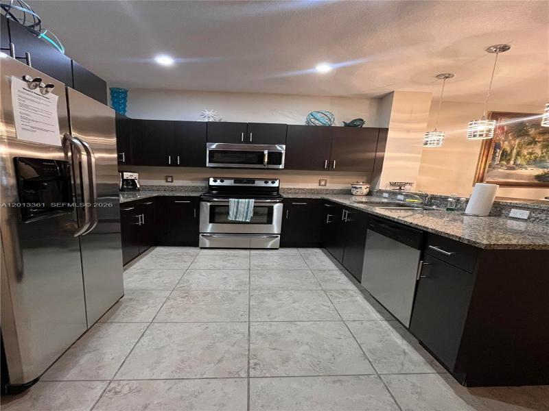 Property photo # 9