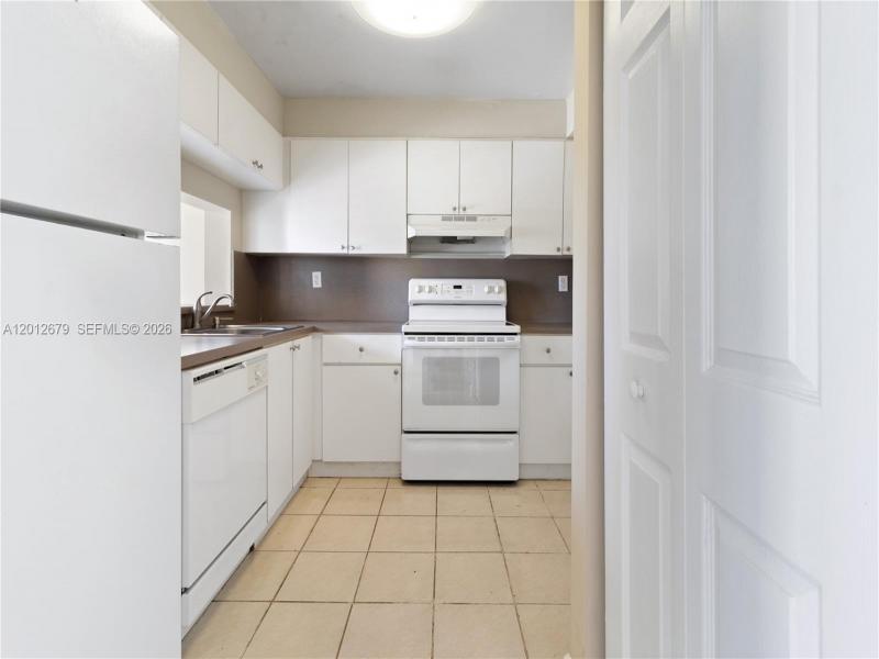 Property photo # 2