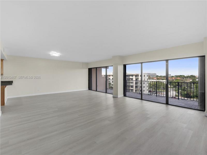Comprar apartamento en The Cricket Club 601