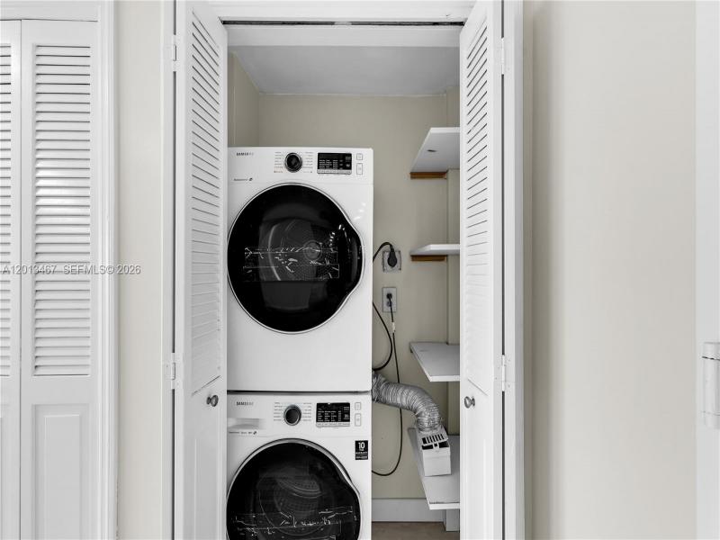 Comprar apartamento en The Cricket Club 601