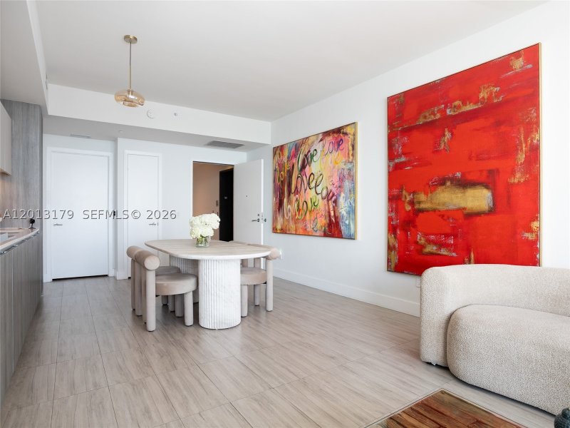 Apartment for rent at Biscayne Beach 1406